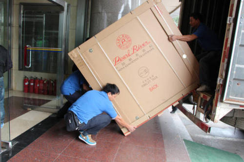 任城钢琴贵重工艺品无忧运